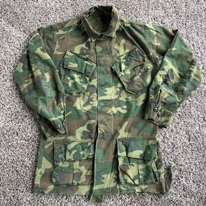 Vintage Vietnam Era Fatigue Rip Stop ERDL Jungle Camo Jacket Slant Pockets USMC
